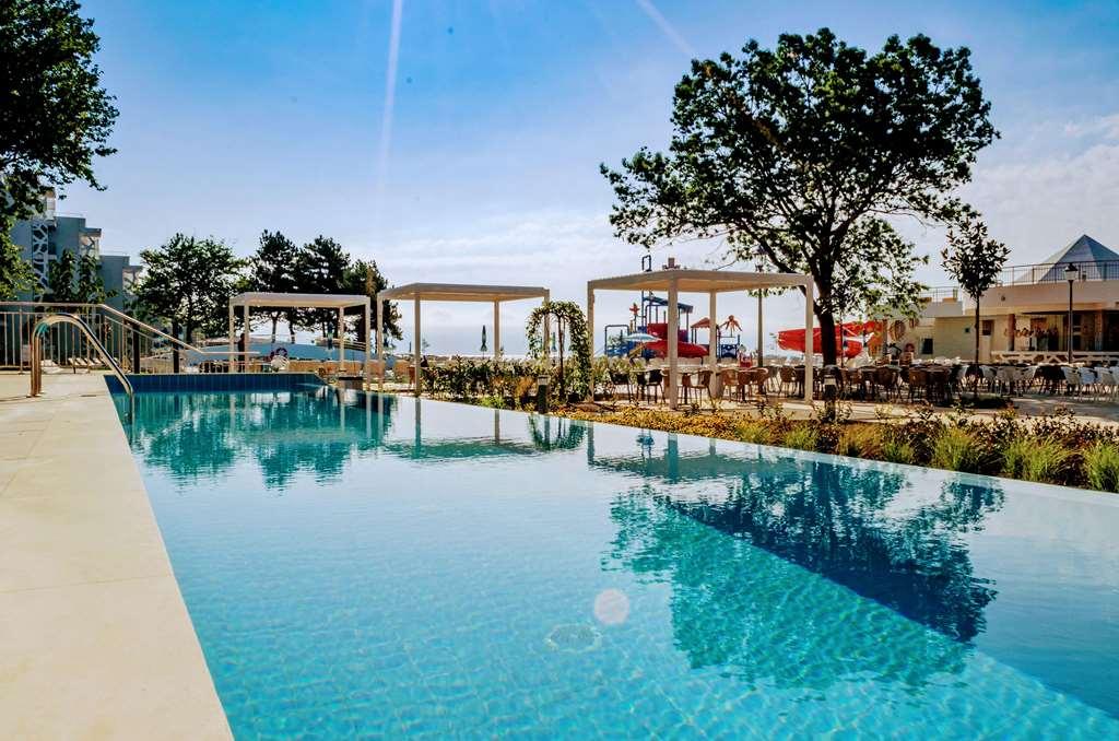 Maritim Hotel Paradise Blue Albena Facilités photo